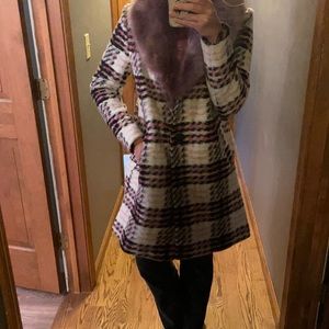 25- NWT Faux fur collared jacket